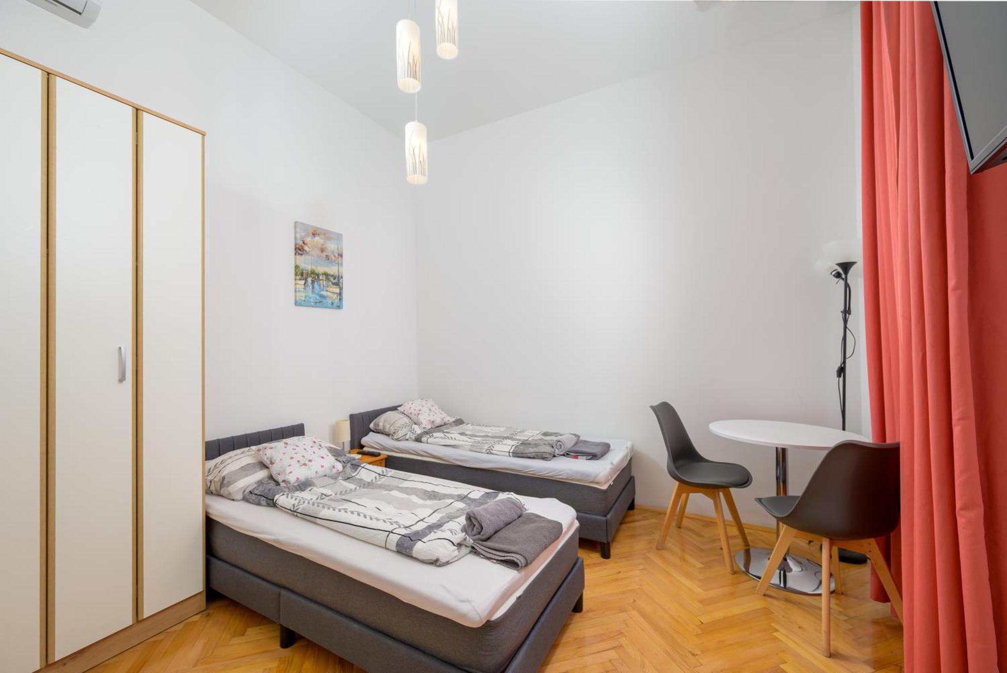 Studio Apartments Tiho & Nena Pula Exterior foto